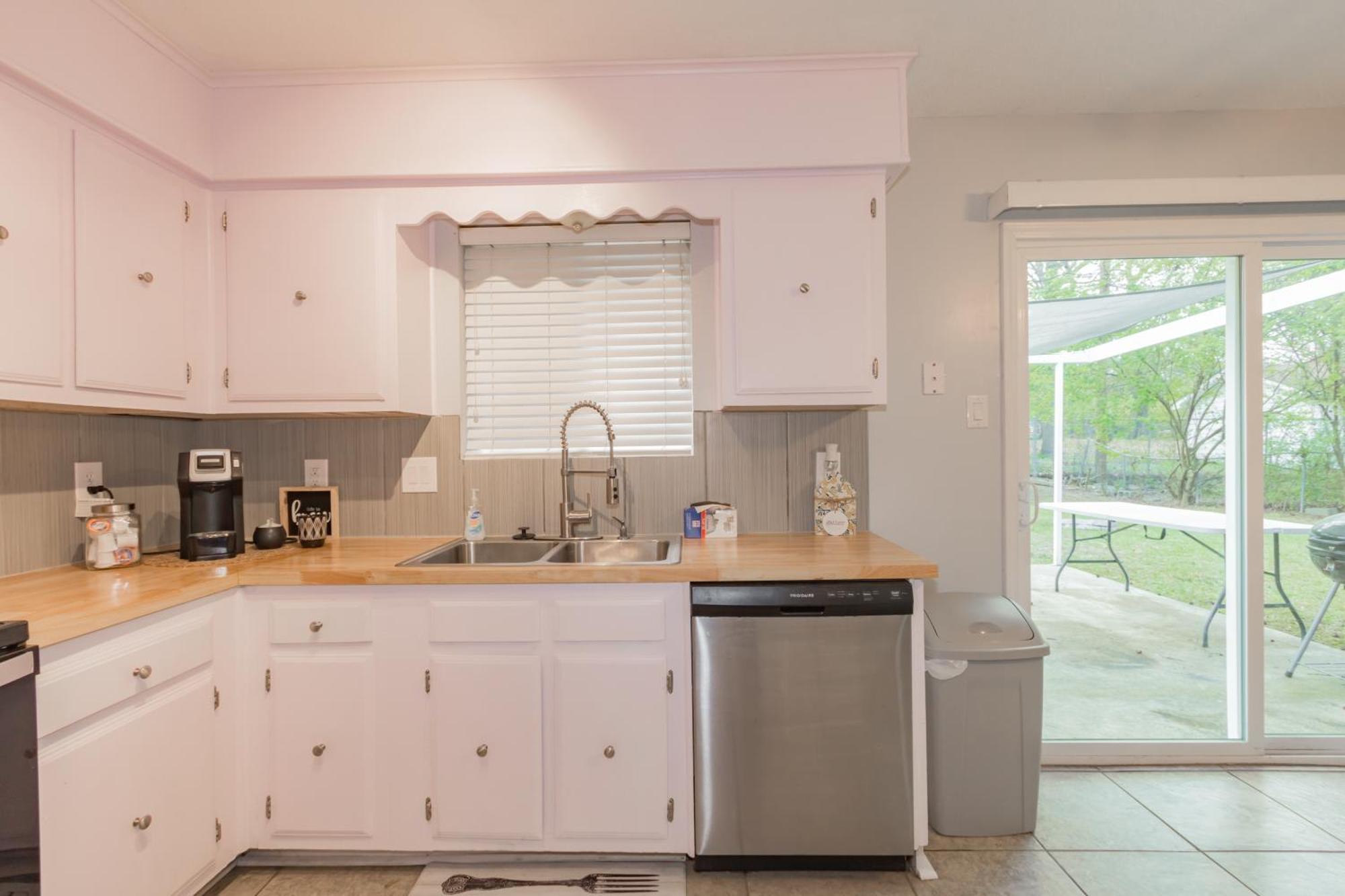 Cheerful 3 Bedroom 2Ba Home In Great Neighborhood! 杰克逊维尔 外观 照片