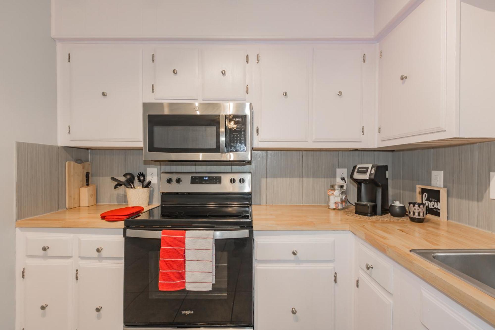 Cheerful 3 Bedroom 2Ba Home In Great Neighborhood! 杰克逊维尔 外观 照片