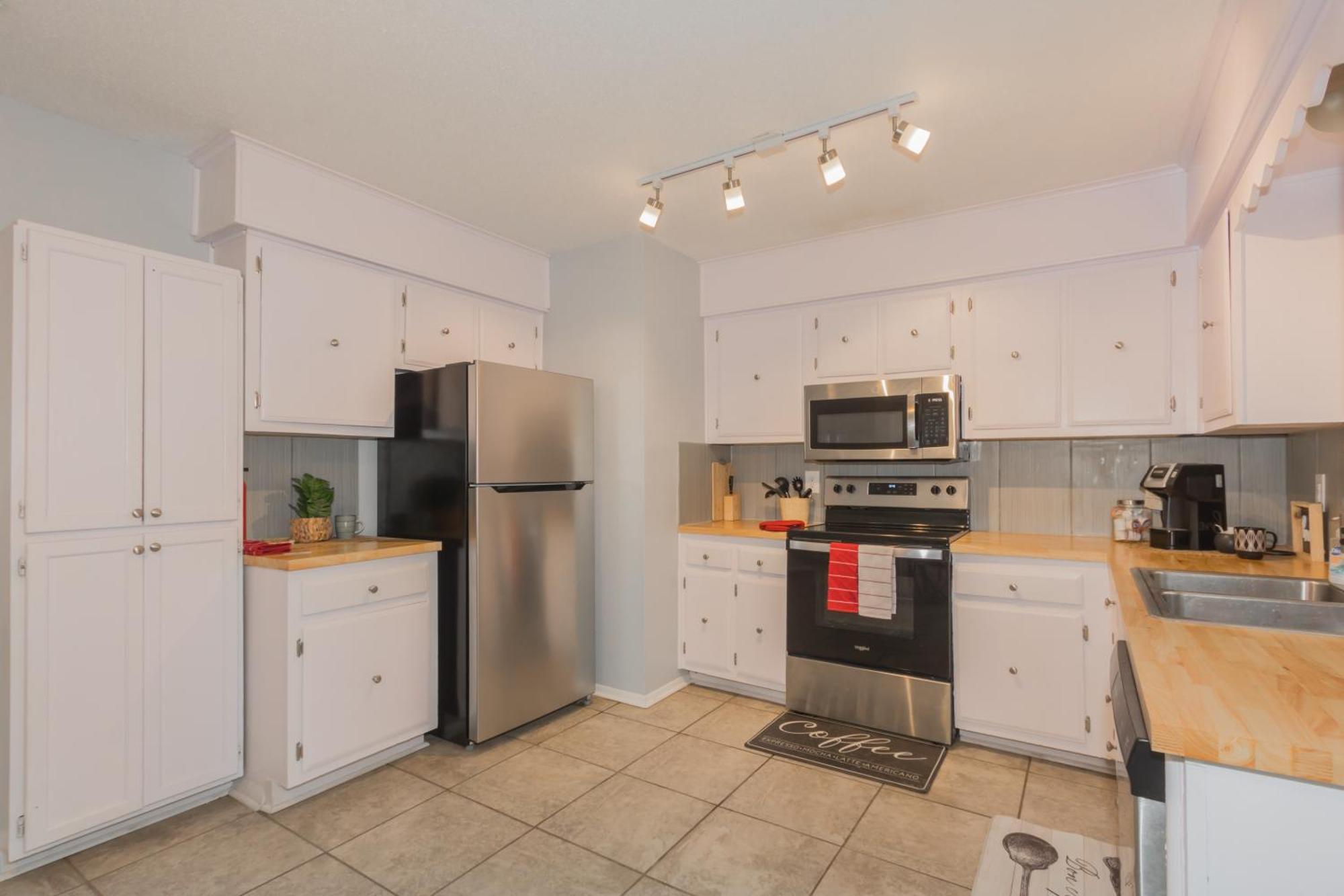 Cheerful 3 Bedroom 2Ba Home In Great Neighborhood! 杰克逊维尔 外观 照片